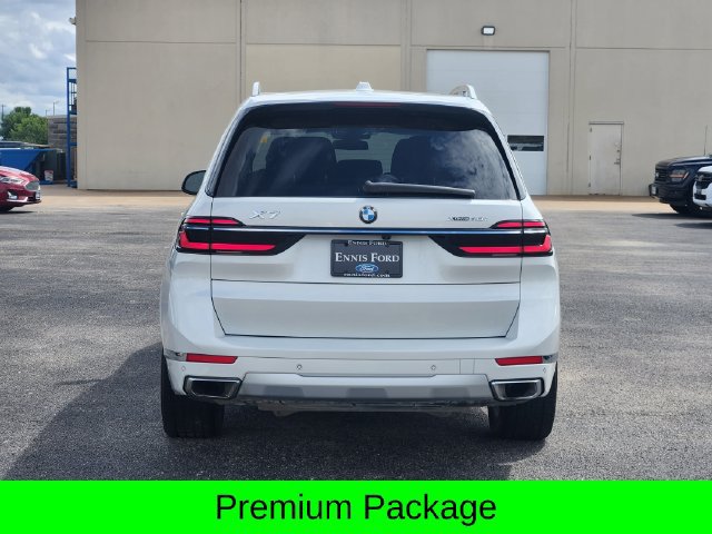 Used 2023 BMW X7 xDrive40i w/ Premium Package AWD/4WD image 5