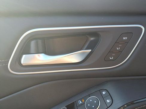 New 2026 Nissan Rogue Platinum image 16