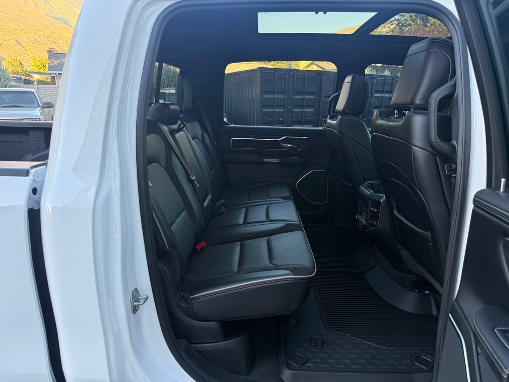 Used 2023 RAM 1500 Laramie AWD/4WD image 41