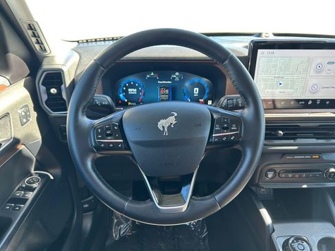 Used 2025 Ford Bronco Sport Outer Banks w/ Outer Banks Tech Package+ image 13