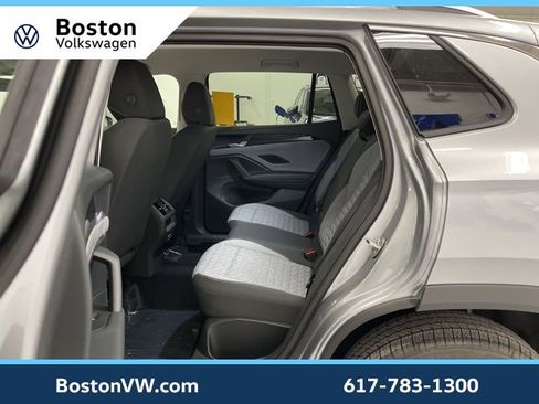 New 2026 Volkswagen Tiguan S image 10