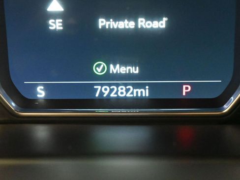 Used 2021 GMC Yukon Denali AWD/4WD image 13
