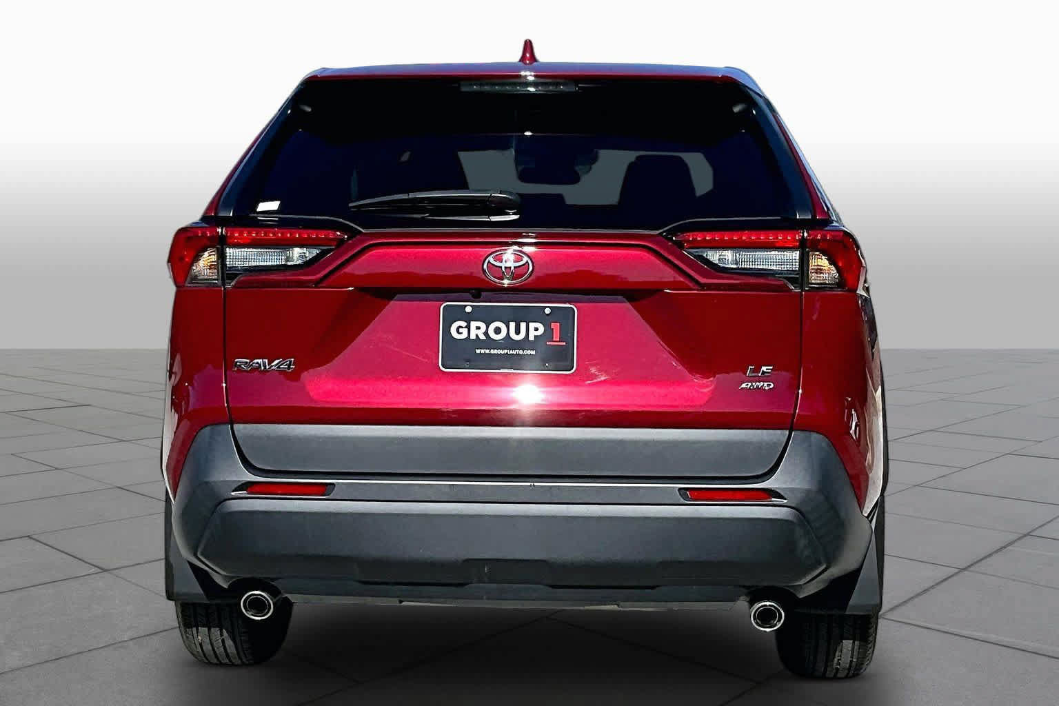 Used 2023 Toyota RAV4 LE AWD/4WD image 5