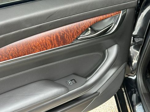 Used 2019 Cadillac CTS AWD Sedan w/ Seating Package image 15