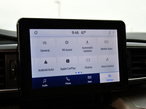 Used 2023 Ford Explorer XLT w/ Equipment Group 202A AWD/4WD image 33