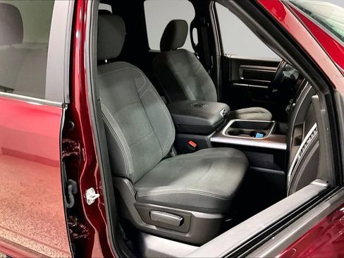 Used 2022 RAM 1500 Classic Warlock w/ Electronics Group AWD/4WD image 29