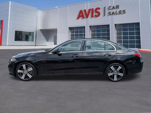Used 2025 Mercedes-Benz C 300 4MATIC Sedan image 10