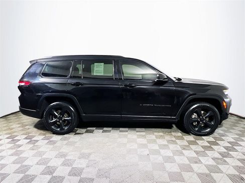 Used 2021 Jeep Grand Cherokee L Laredo image 9