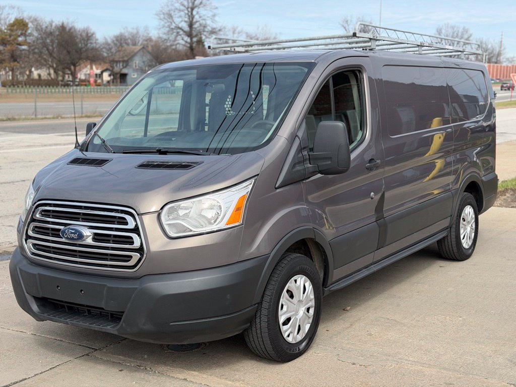 Used 2015 Ford Transit 150 130 Low Roof RWD image 1