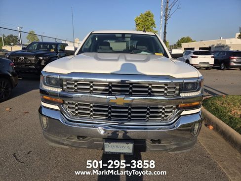 Used 2018 Chevrolet Silverado 1500 LT w/ All Star Edition AWD/4WD image 2