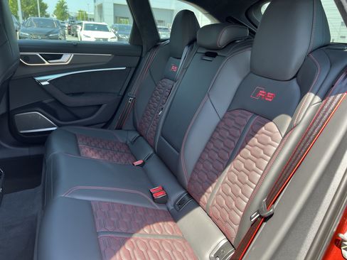 Used 2025 Audi RS 6 performance AWD/4WD image 33