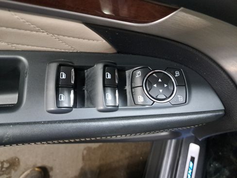 Used 2018 Ford Explorer Platinum AWD/4WD image 28
