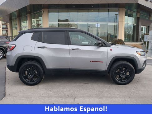 Used 2023 Jeep Compass Trailhawk image 2