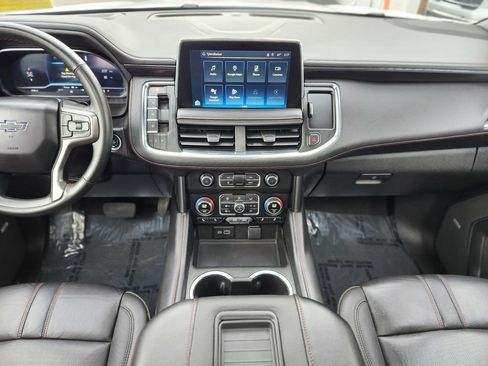 Used 2024 Chevrolet Suburban RST w/ Luxury Package image 12