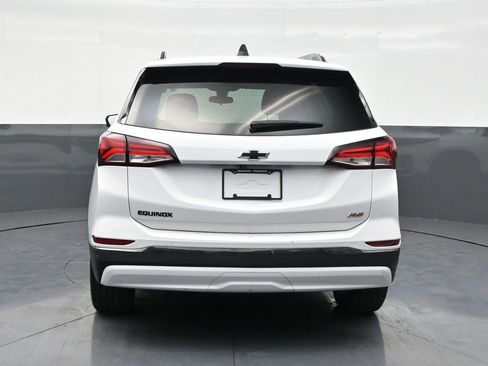 Used 2023 Chevrolet Equinox RS image 4