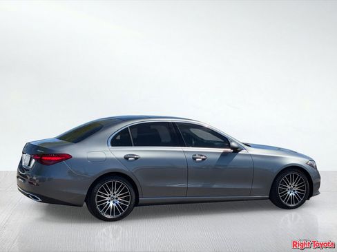 Used 2023 Mercedes-Benz C 300 4MATIC Sedan image 4