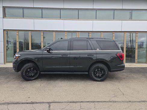 Used 2023 Ford Expedition Timberline image 12