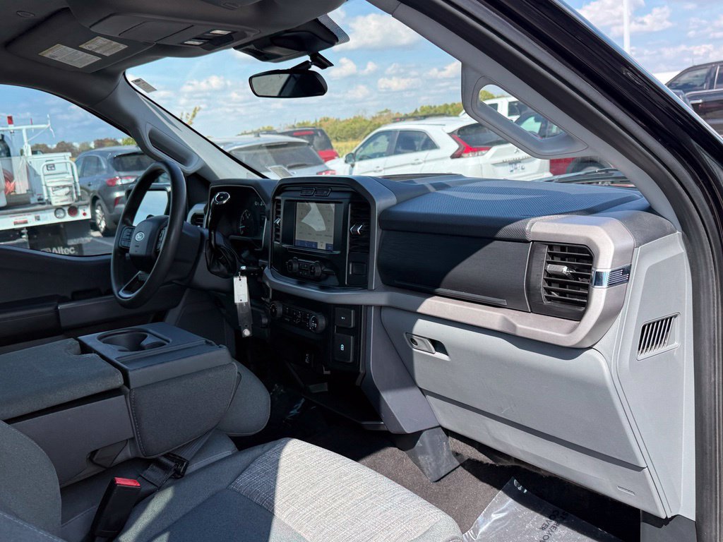 Used 2023 Ford F150 XLT RWD image 23