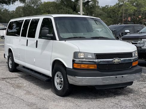 Used 2012 Chevrolet Express 3500 LT w/ LT Preferred Equipment Group image 8