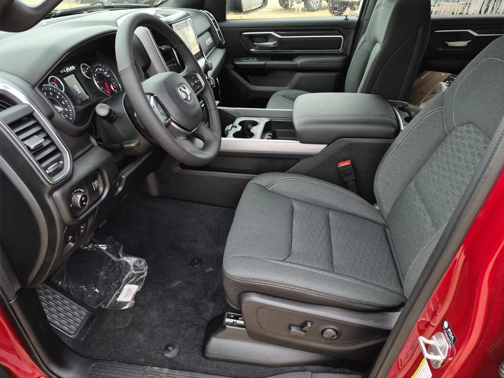 New 2026 RAM 1500 Lone Star AWD/4WD image 11