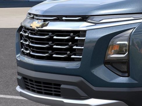 New 2027 Chevrolet Equinox LT FWD image 13
