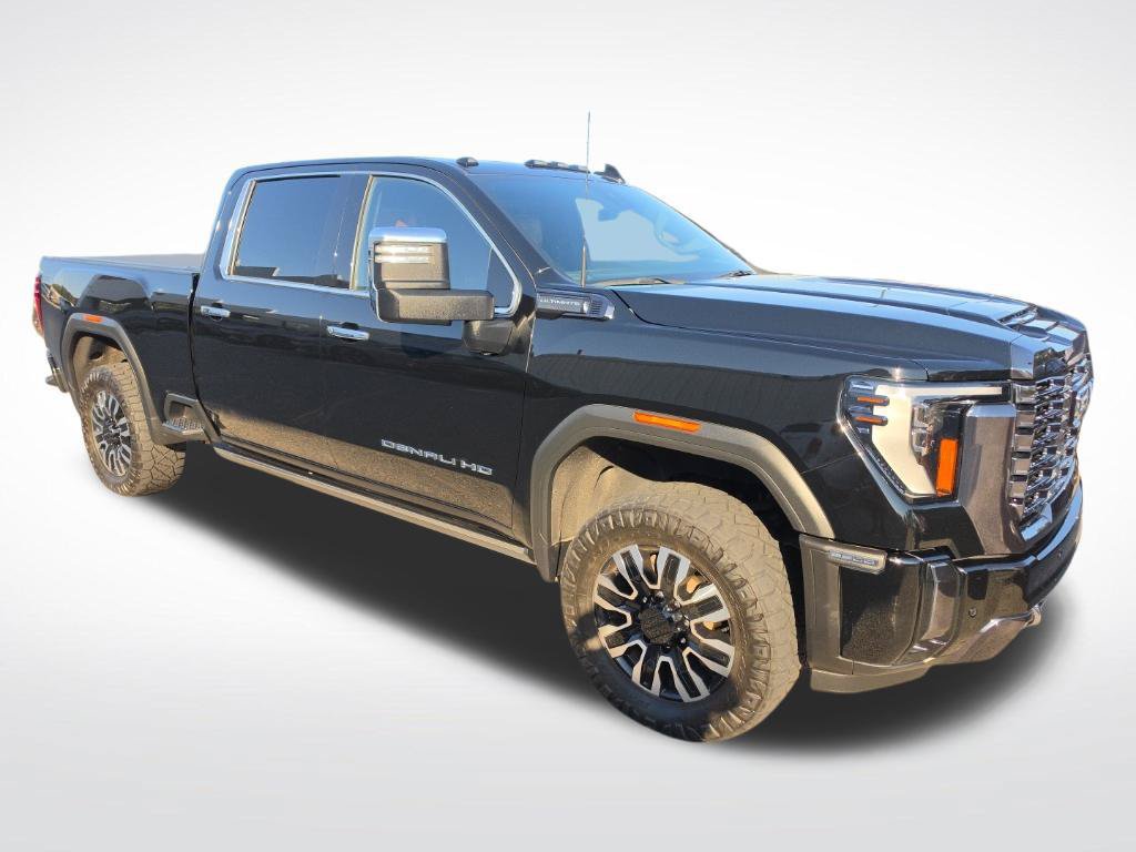Used 2024 GMC Sierra 2500 Denali Ultimate AWD/4WD image 5