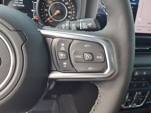 New 2026 Jeep Wrangler Unlimited Sahara image 12