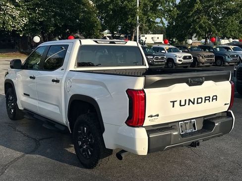 Used 2024 Toyota Tundra SR5 w/ SR5 Convenience Package AWD/4WD image 5