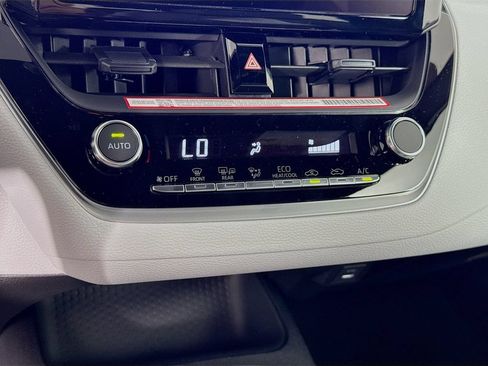 New 2026 Toyota Corolla SE FWD image 19