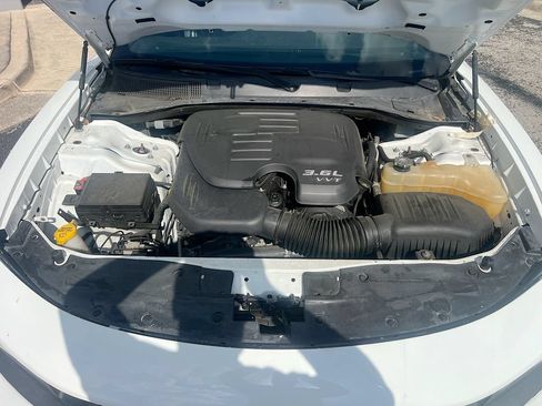 Used 2021 Dodge Charger SXT w/ Leather Interior Group RWD image 29