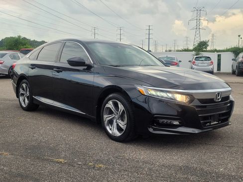 Used 2018 Honda Accord EX-L image 2