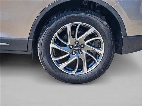 Used 2020 Lincoln Corsair FWD w/ Equipment Group 101A image 4