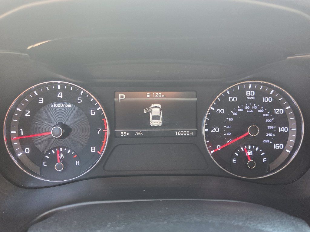 Used 2024 Kia Forte GT FWD image 17