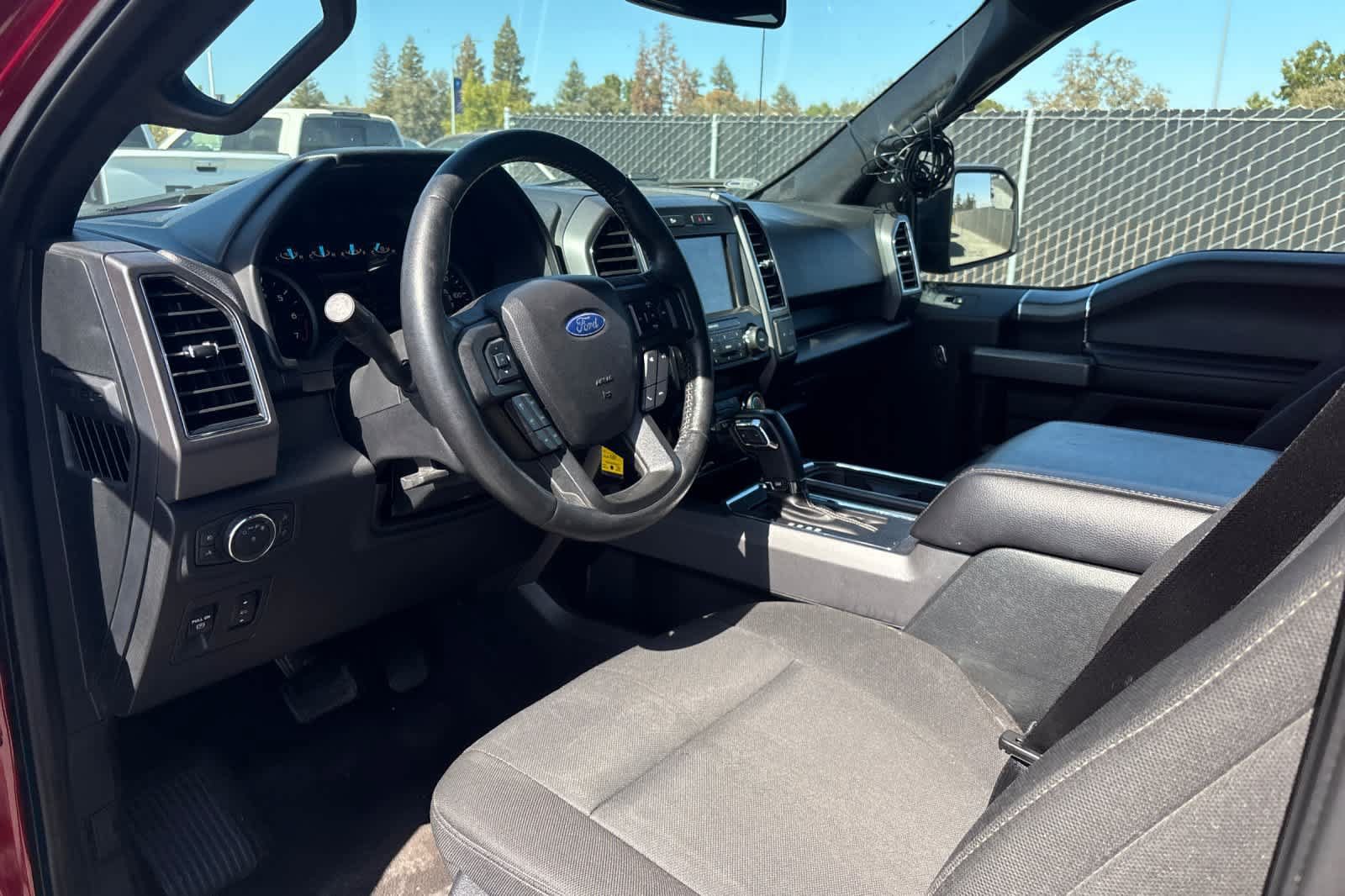 Used 2019 Ford F150 XLT w/ Equipment Group 302A Luxury AWD/4WD image 14