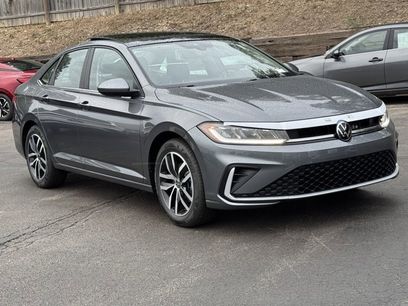 New 2025 Volkswagen Jetta SE