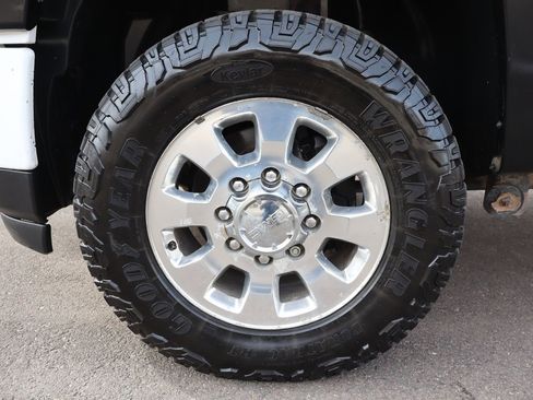 Used 2014 GMC Sierra 2500 Denali image 42