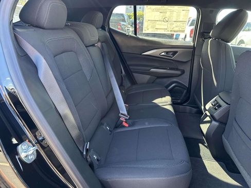 New 2026 Chevrolet Equinox EV LT image 23