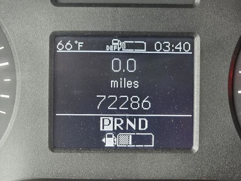 Used 2019 Mercedes-Benz Sprinter 144 image 30