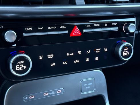 New 2026 Hyundai Ioniq 9 SE image 22