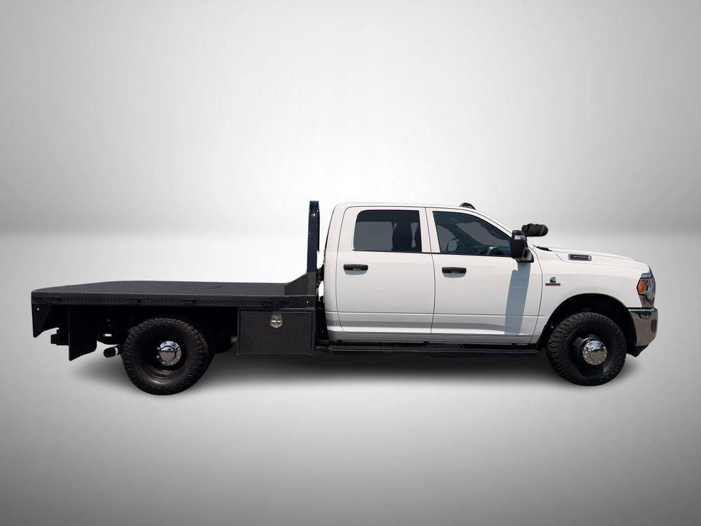 Used 2024 RAM 3500 Tradesman w/ Chrome Appearance Group AWD/4WD image 5