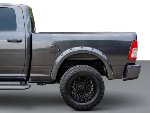 Used 2024 RAM 2500 Big Horn AWD/4WD image 12