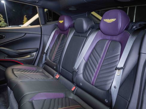 Used 2024 Aston Martin DBX 707 image 16