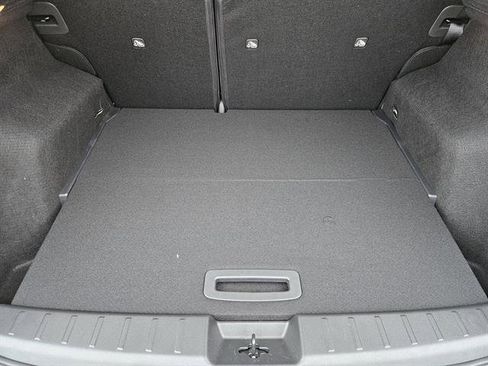 Used 2026 Nissan Kicks SV image 21