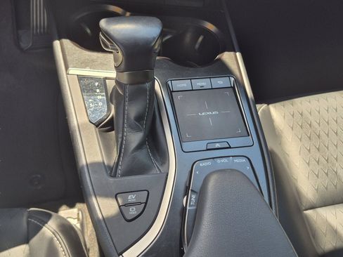 Used 2021 Lexus UX 250h w/ Accessory Package (Z1) AWD/4WD image 23