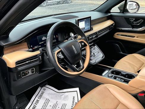 Used 2022 Lincoln Corsair Reserve w/ Elements Package image 13