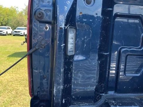 Used 2021 Chevrolet Silverado 1500 Custom image 15