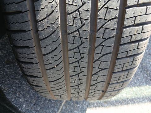 New 2026 Volkswagen Tiguan SE R-Line image 27