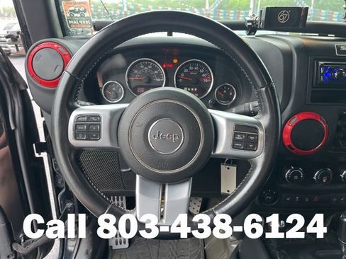 Used 2016 Jeep Wrangler Unlimited Rubicon AWD/4WD image 18