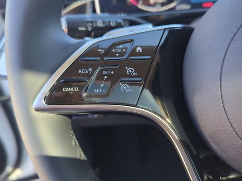 Used 2025 Mercedes-Benz E 450 4MATIC All-Terrain Wagon image 19