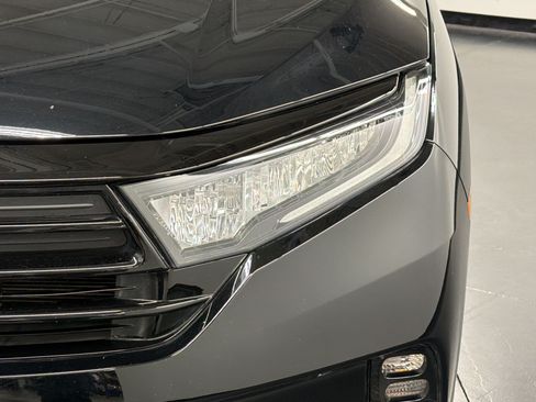 Certified 2024 Honda Odyssey Sport image 11